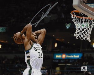 Giannis Antetokounmpo Milwaukee Bucks Autographed 8x10 Photograph