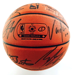 Cleveland Cavaliers 2014-15 Team Autographed Basketball - Sports Memorabilia