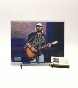 Country Legend Toby Keith Autographed 8x10 Photograph